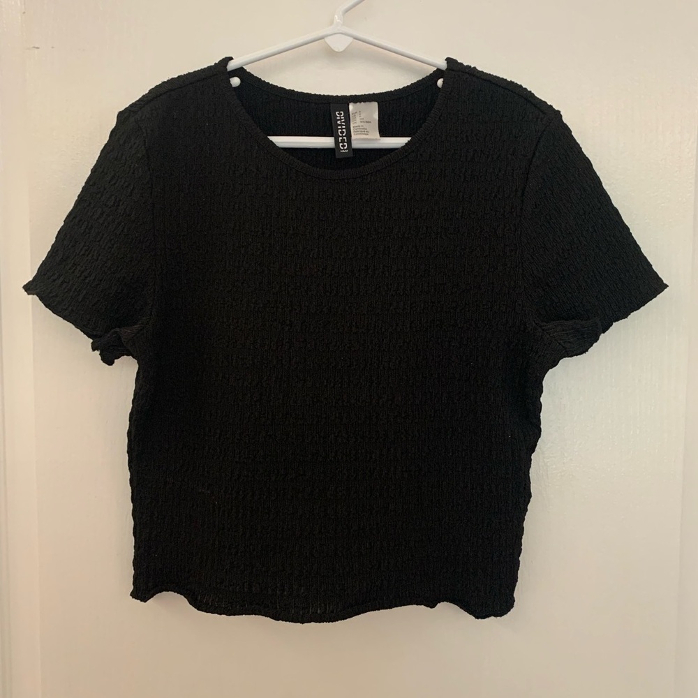 Black crop top